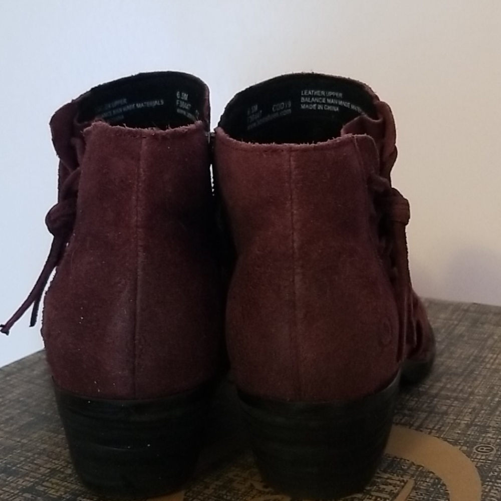 Booties - Picture 4 of 7